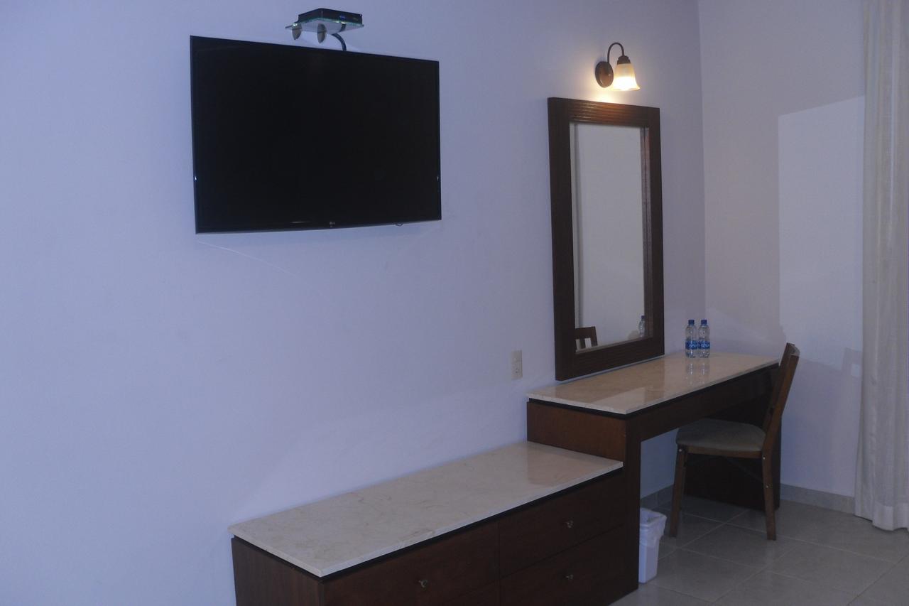 Tecnohotel Valladolid Eksteriør bilde